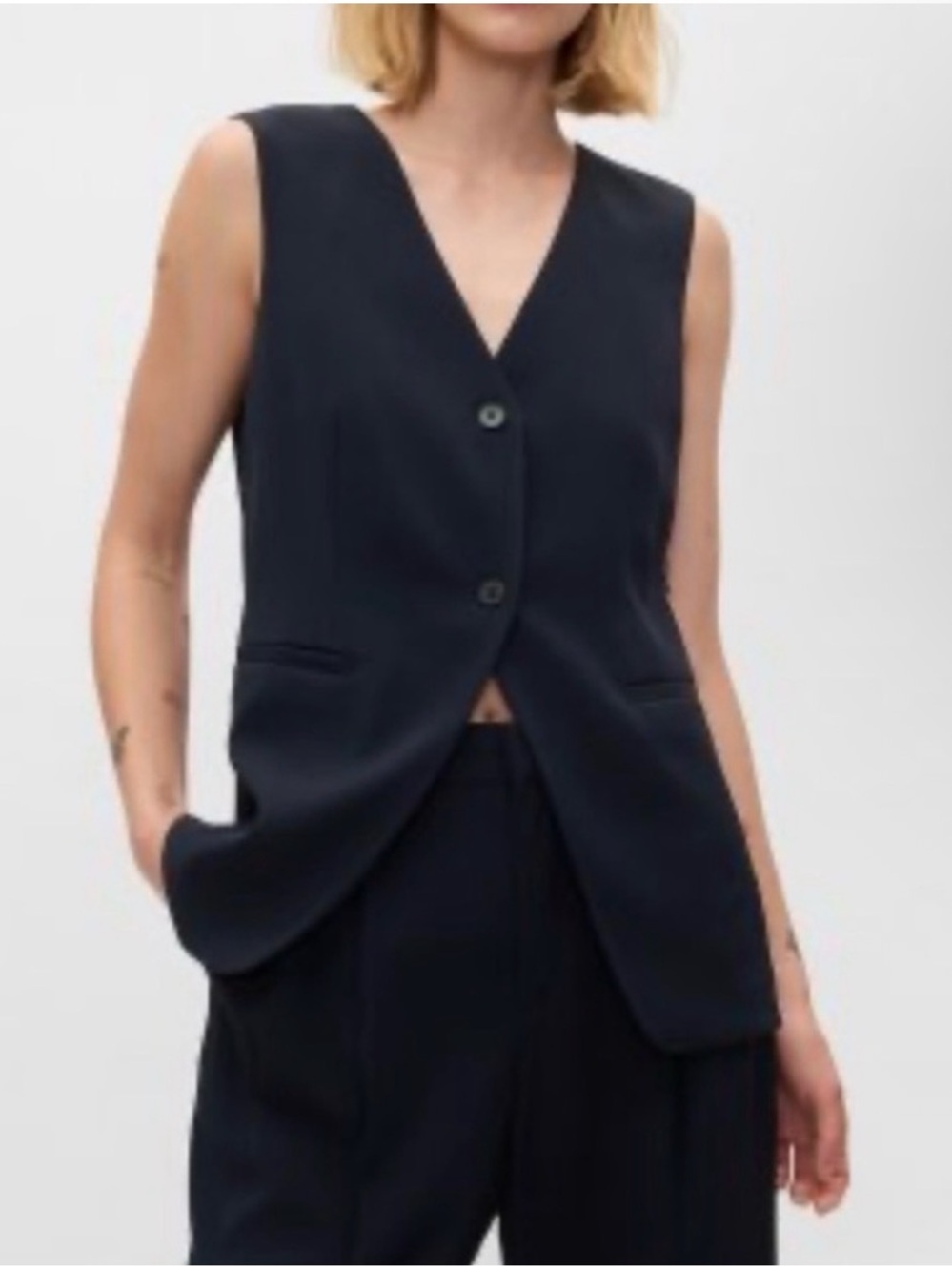 GAP Longline Vest Navy Size Large